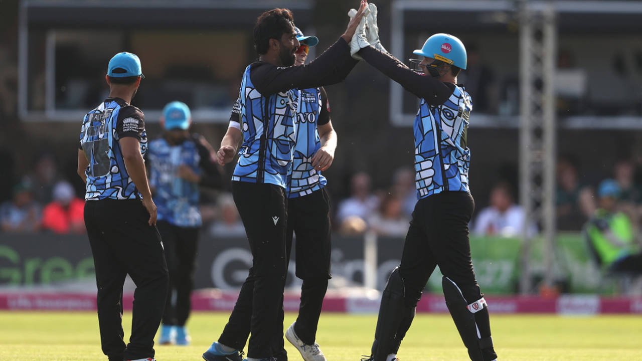 Usama Mir helped roll Warwickshire for a low score, Worcestershire vs Warwickshire, Men's T20 Blast, New Road, May 29, 2026