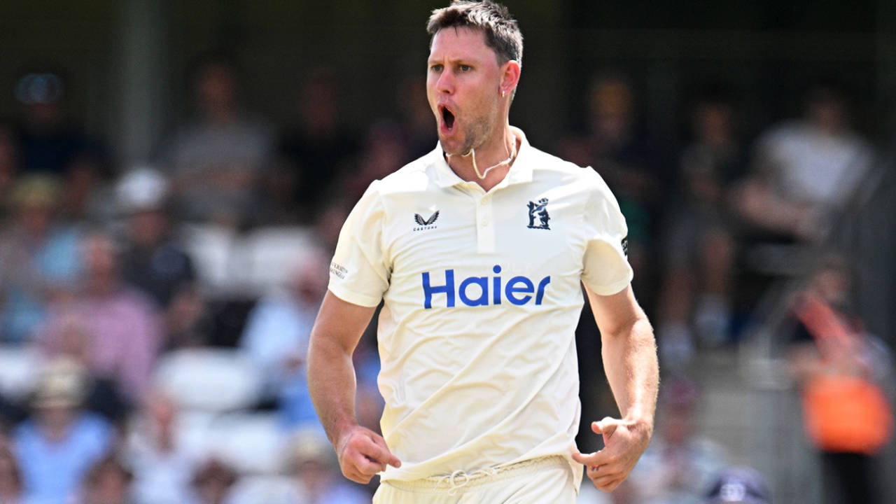 Beau Webster tore through the Somerset middle order, Somerset vs Warwickshire, Taunton, County Championship, Division One, June 19, 2026