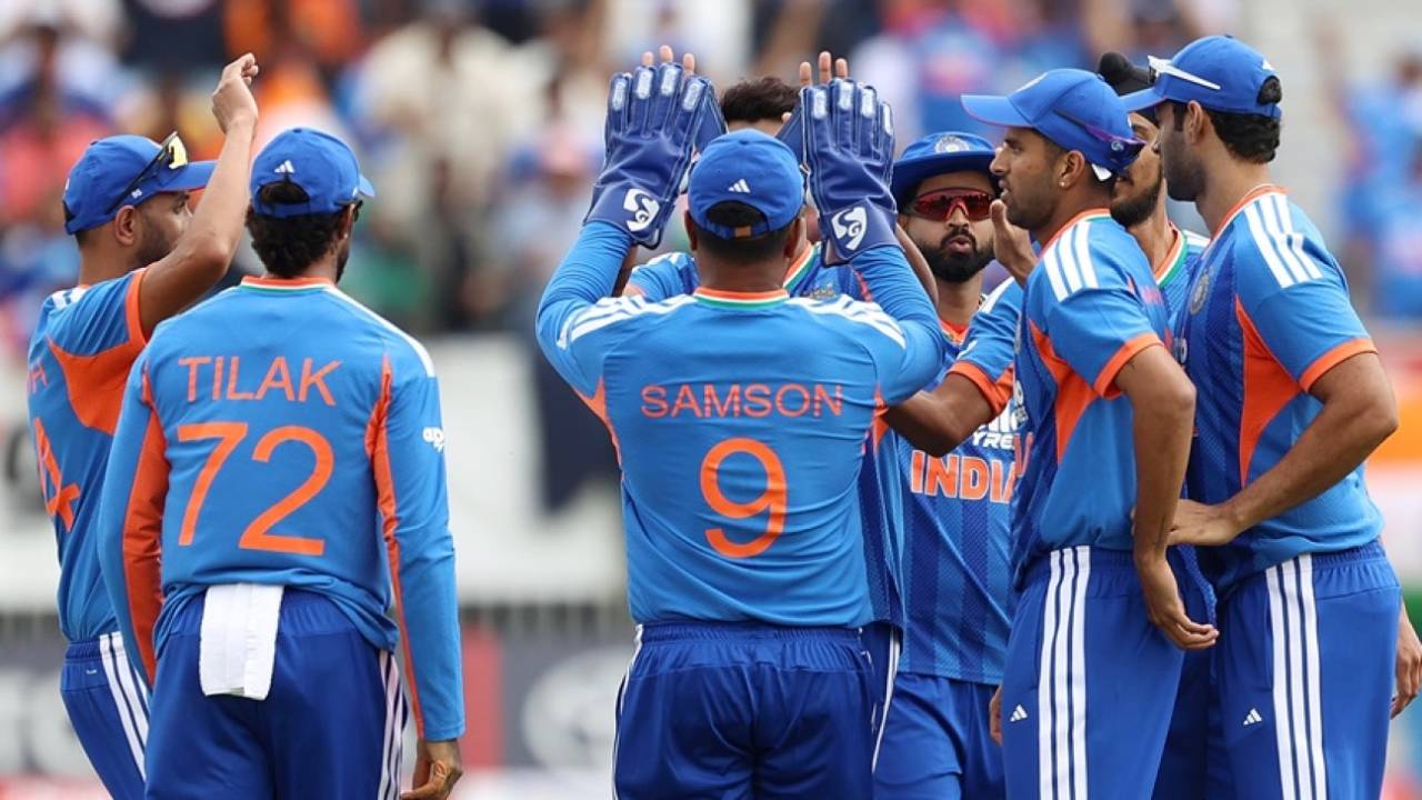 The Indian players celebrate the first wicket, Ireland vs India, 1st men's T20I, Belfast, June 26, 2026