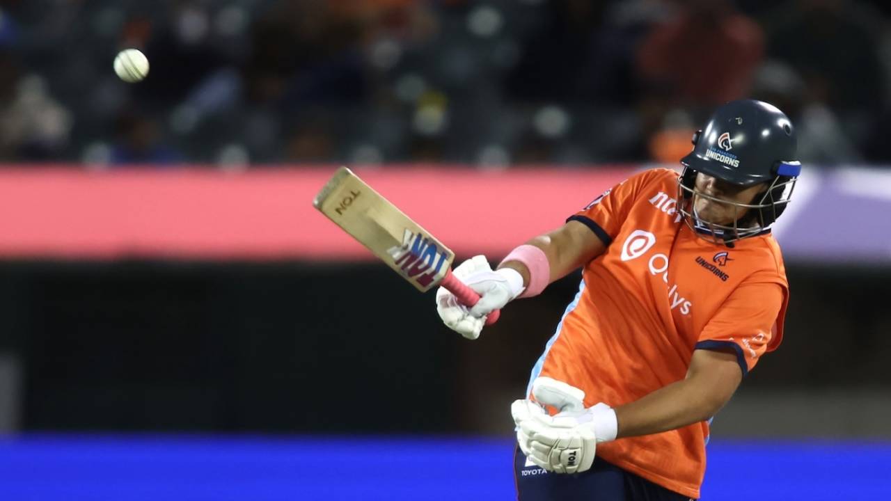 Lhuan-dre Pretorius hits a one-handed six, San Francisco Unicorns vs Seattle Orcas, MLC 2026, Oakland, June 26, 2026