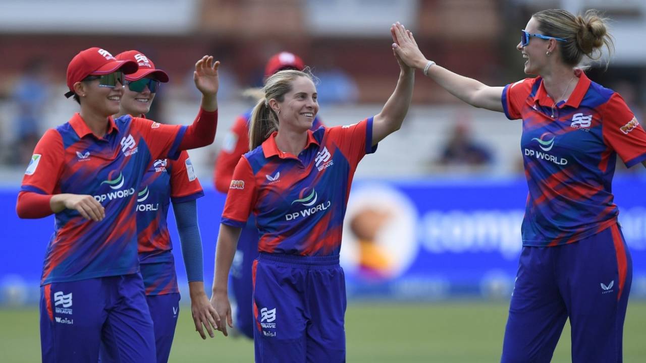 Sophie Molineux produced a double-strike for Southern Brave, London Spirit vs Southern Brave, women's Hundred, London, August 1, 2026