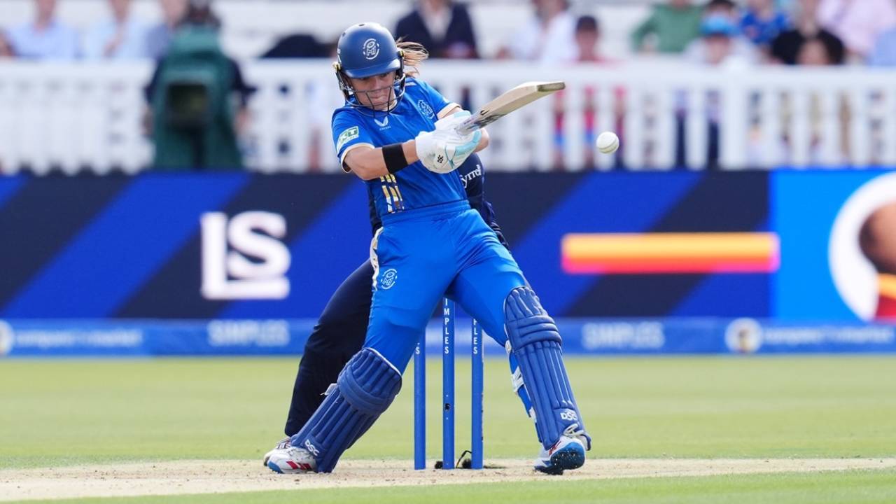 Melie Kerr drags the ball into the leg side, London Spirit vs MI London, Women's Hundred, London, August 6, 2026