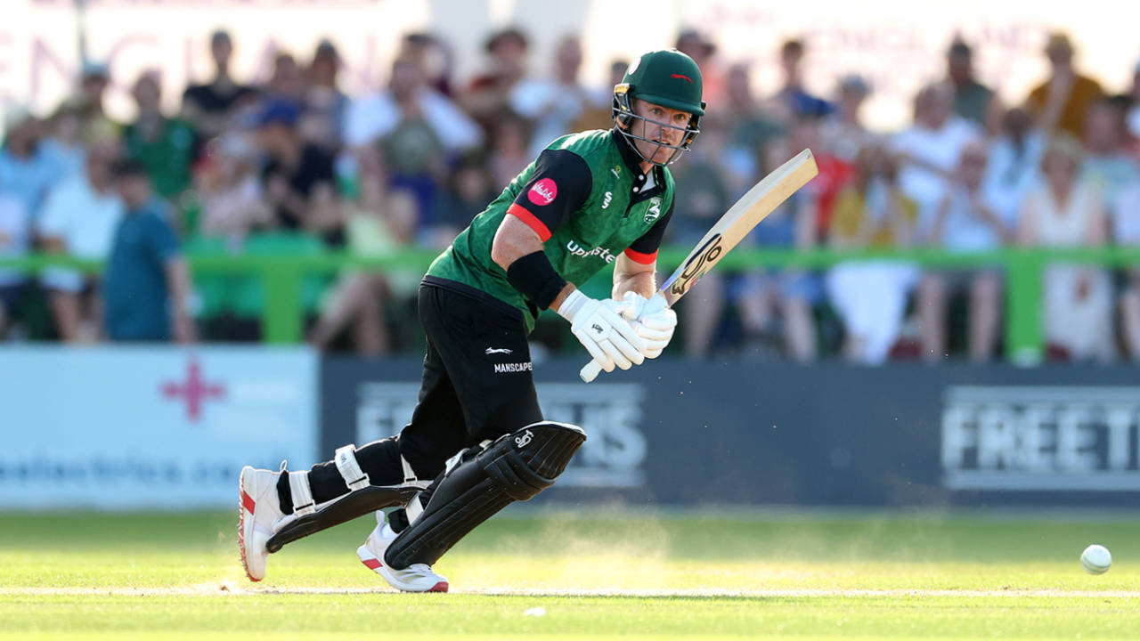 Nick Kelly sets off for a run, Leicestershire vs Lancashire, Men's T20 Blast, Grace Road, June 26, 2026