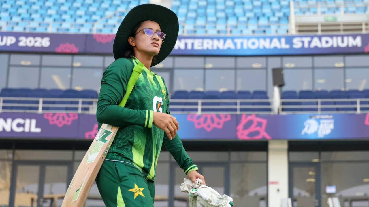 Muneeba Ali practiced before having to go out to bat first, Pakistan vs Thailand, Women's T20 Asia Cup 2026, Dubai, September 01, 2026