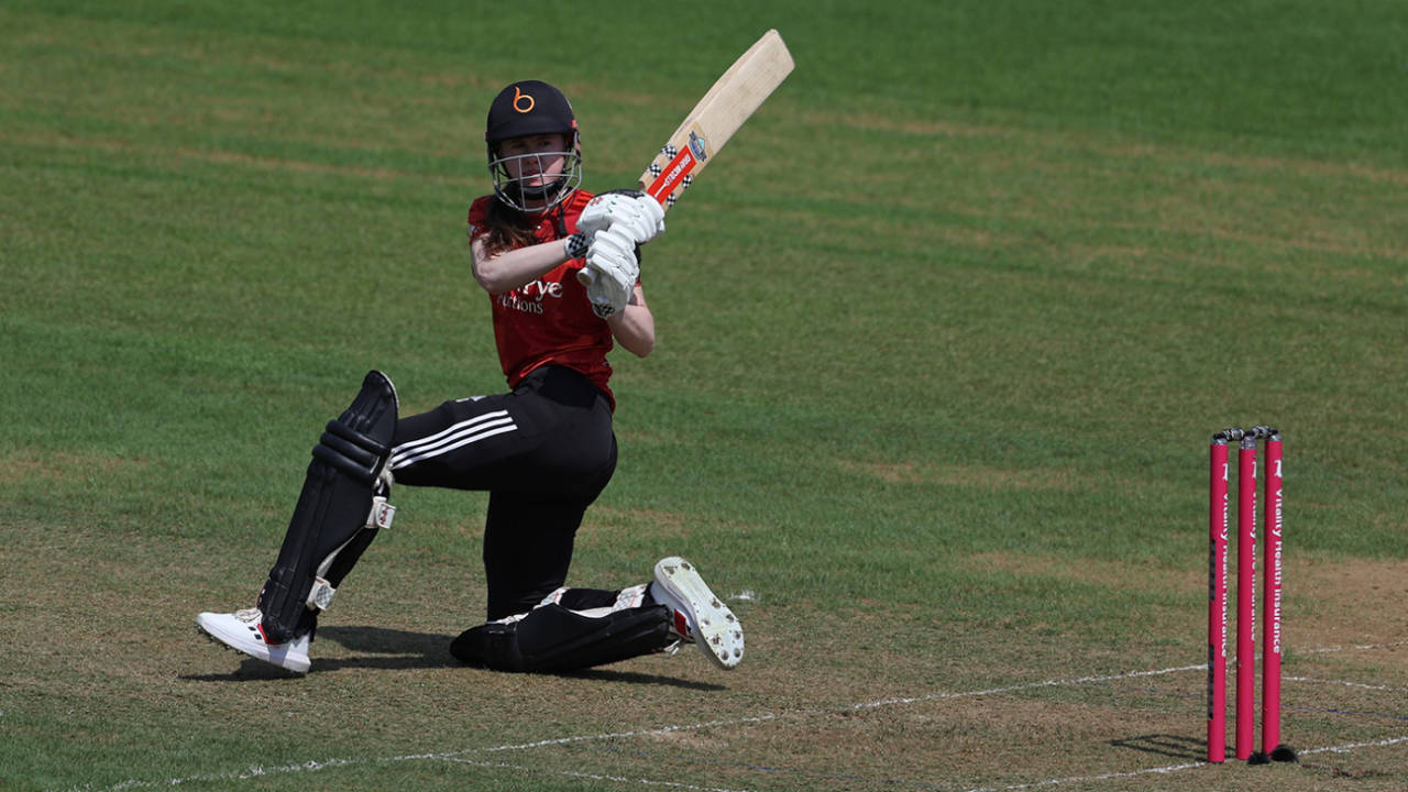 Sarah Bryce swings behind square, Surrey vs The Blaze, Women's T20 Blast, semi-final, The Oval, July 17, 2026