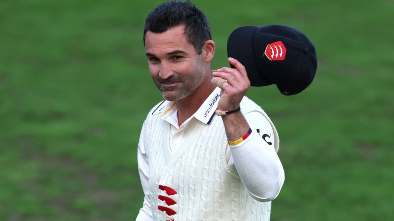 Dean Elgar was making his final appearance at Chelmsford before retirement, Essex vs Warwickshire, Chelmsford, County Championship Division One, September 16, 2026