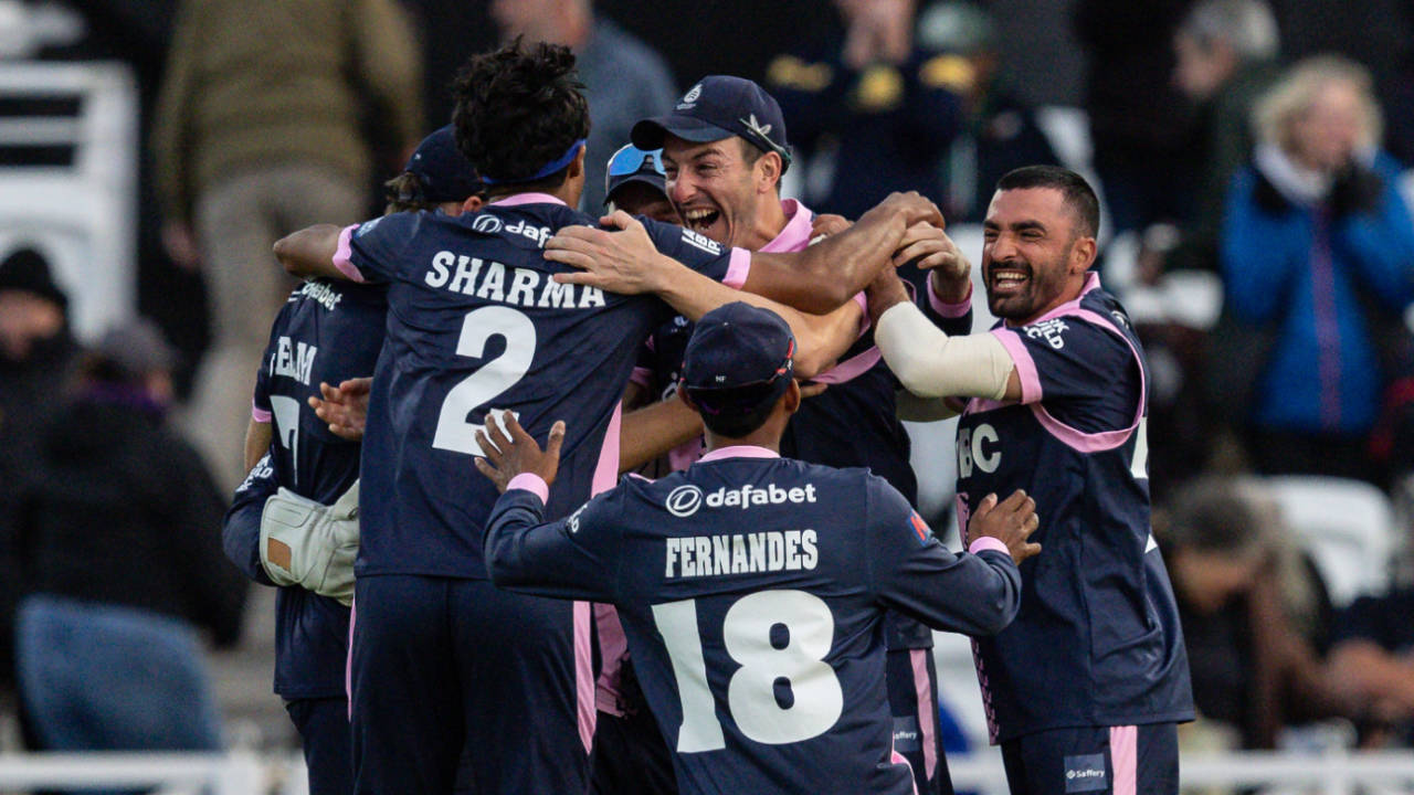 Middlesex celebrate the moment of victory in the One-Day Cup final, Leicestershire vs Middlesex, Men's One-Day Cup final, Trent Bridge, September 20, 2026