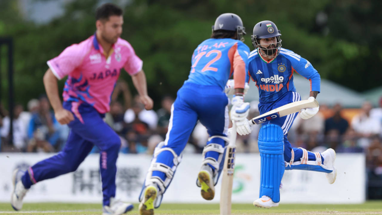 Shreyas Iyer takes off for a run on the tricky Sano pitch, Japan vs India, Only T20I, Sano, September 22, 2026