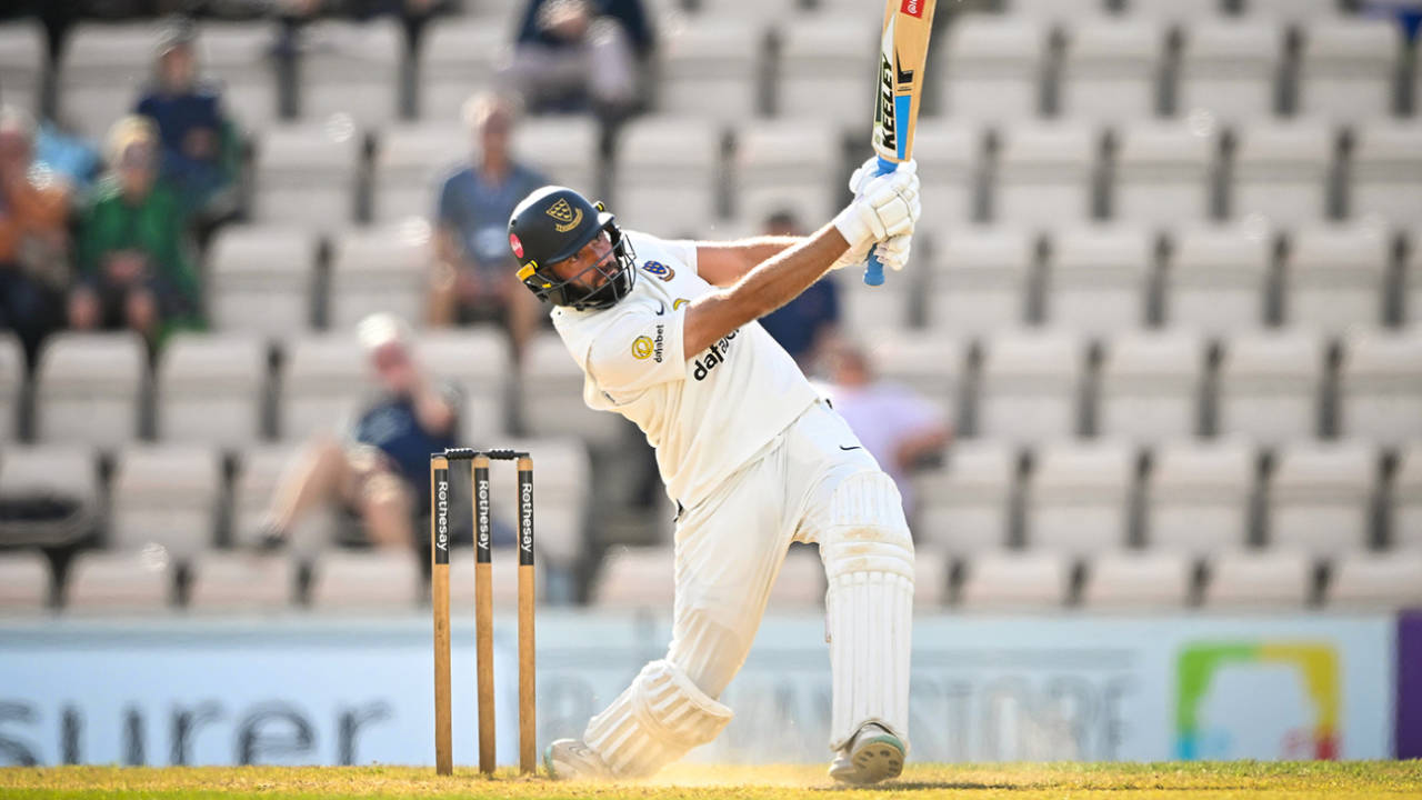 Jack Leaning hits out, County Championship Division One, Hampshire vs Sussex, Southampton, September 24, 2026