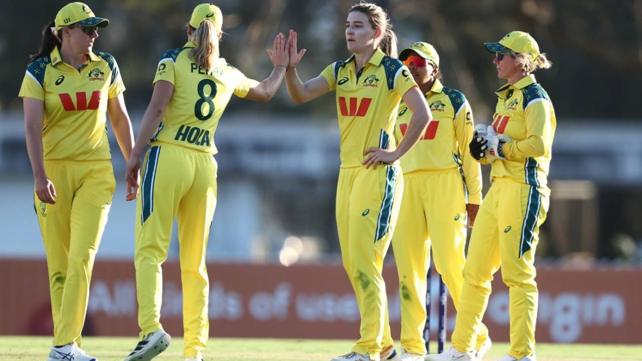 Annabel Sutherland picked up four wickets, Australia vs Bangladesh, 1st Women's ODI, Brisbane, October 9, 2026