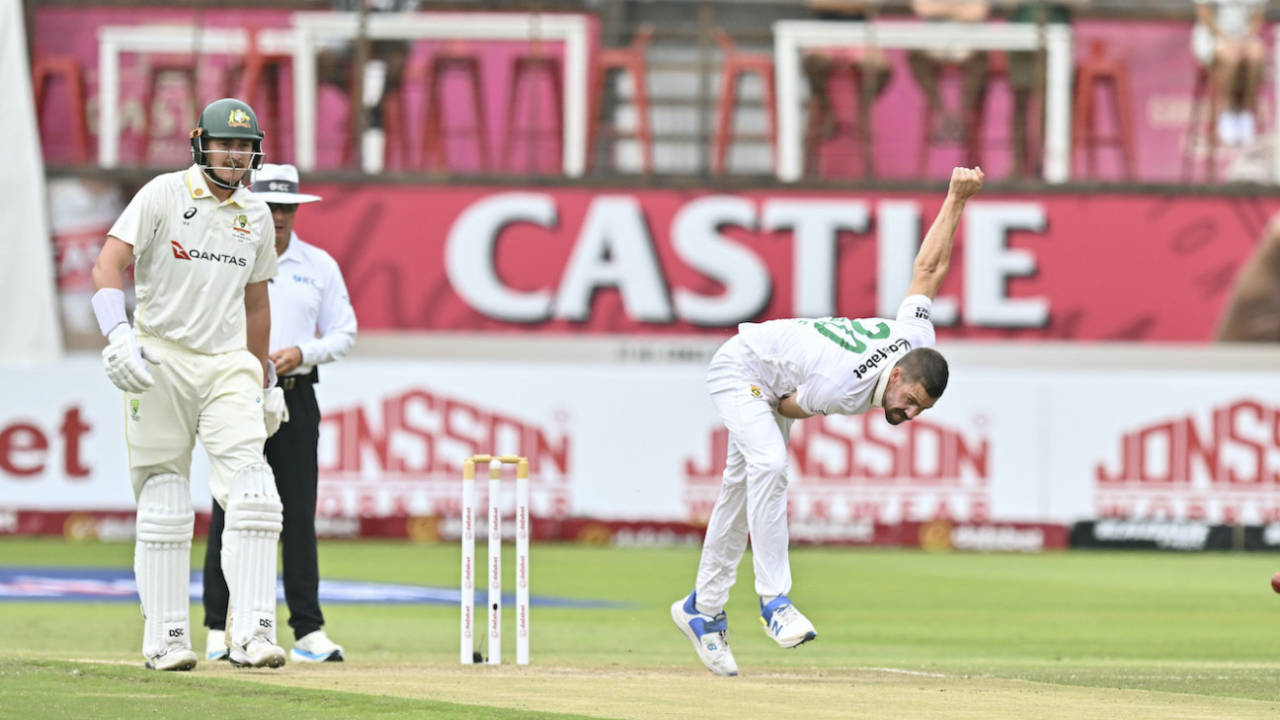Anrich Nortje literally bent his back to have batters jumping in the first hour, South Africa vs Australia, 1st Test, Day 2, Durban, October 10, 2026
