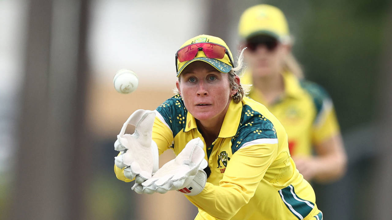 Beth Mooney gathers the ball, Australia vs Bangladesh, 2nd ODI, Allan Border Field, October 11, 2026