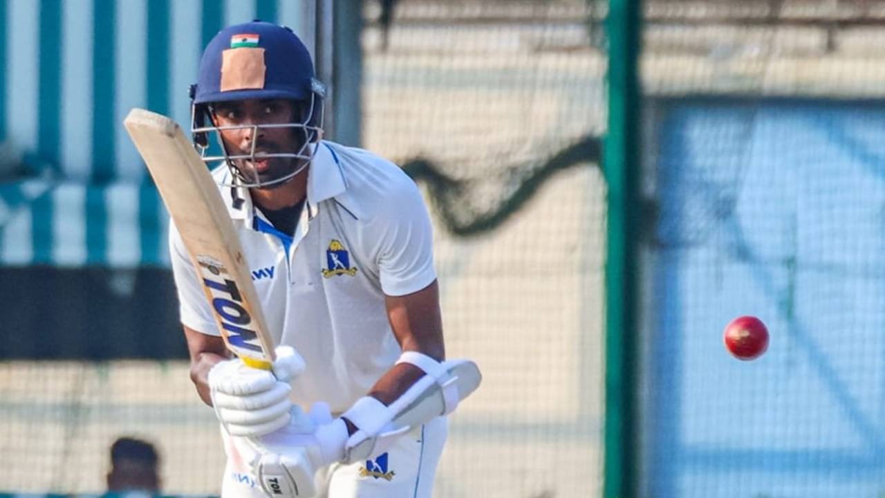 Abhimanyu Easwaran knocks the ball into the leg side, Bengal vs Delhi, Ranji Trophy 2026-27, Kalyani, 4th day, October 14, 2026