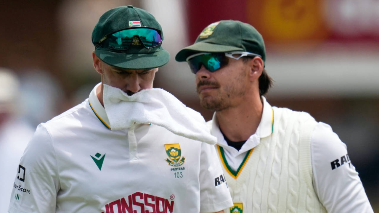 Anrich Nortje walked off in his fourth over, South Africa vs Australia, 2nd Test, Gqeberha, Day 4, October 21, 2026