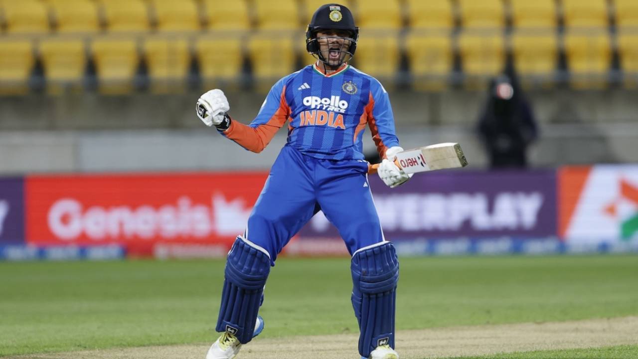 Abhishek Sharma brings up hundred off 35 balls, New Zealand vs India, 3rd T20I, Wellington, October 27, 2026