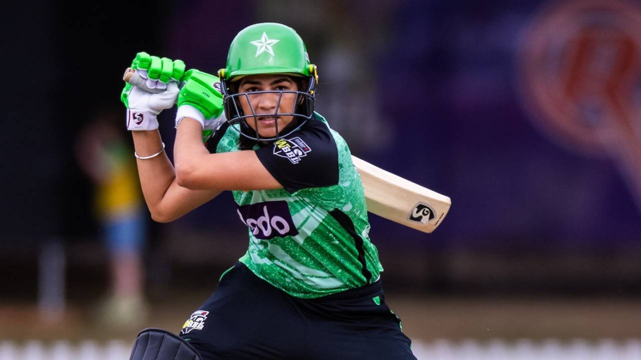 Yastika Bhatia plays square on the off side, Melbourne Renegades vs Melbourne Stars, WBBL, Melbourne, November 9, 2024