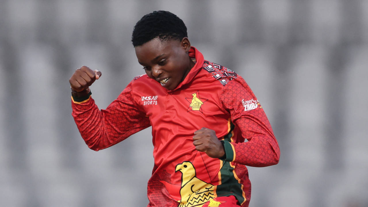 Loryn Phiri celebrates a wicket, India vs Zimbabwe, 3rd Women's ODI, Vadodara, October 28, 2026