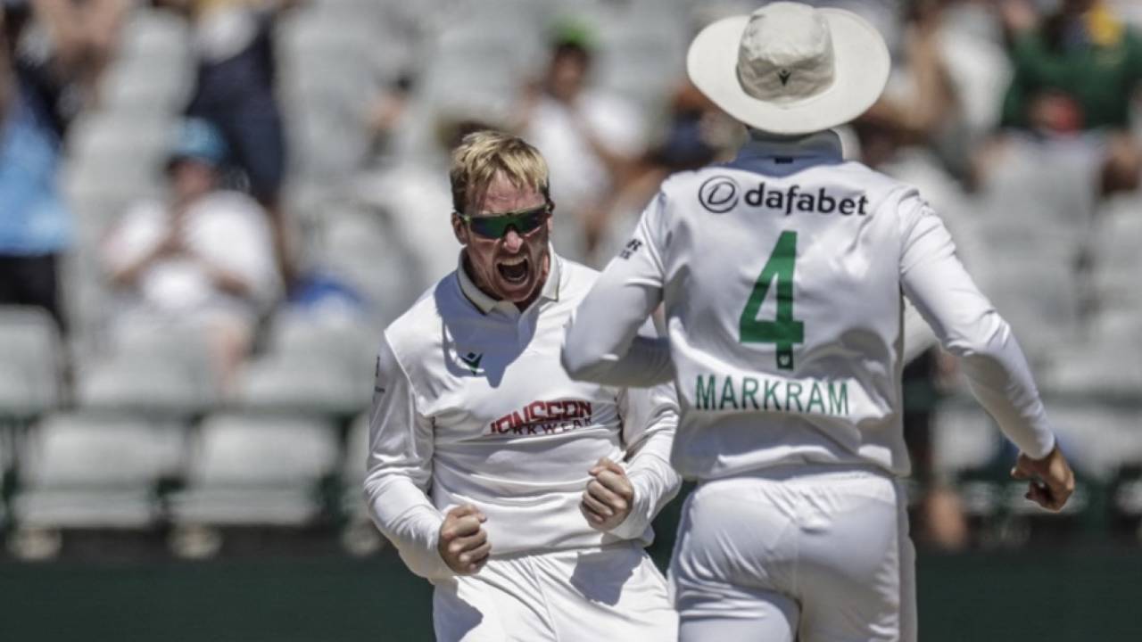 Simon Harmer had centurion Josh Inglis nicking behind, South Africa vs Australia, 3rd Test, Cape Town, 3rd Day, October 29, 2026