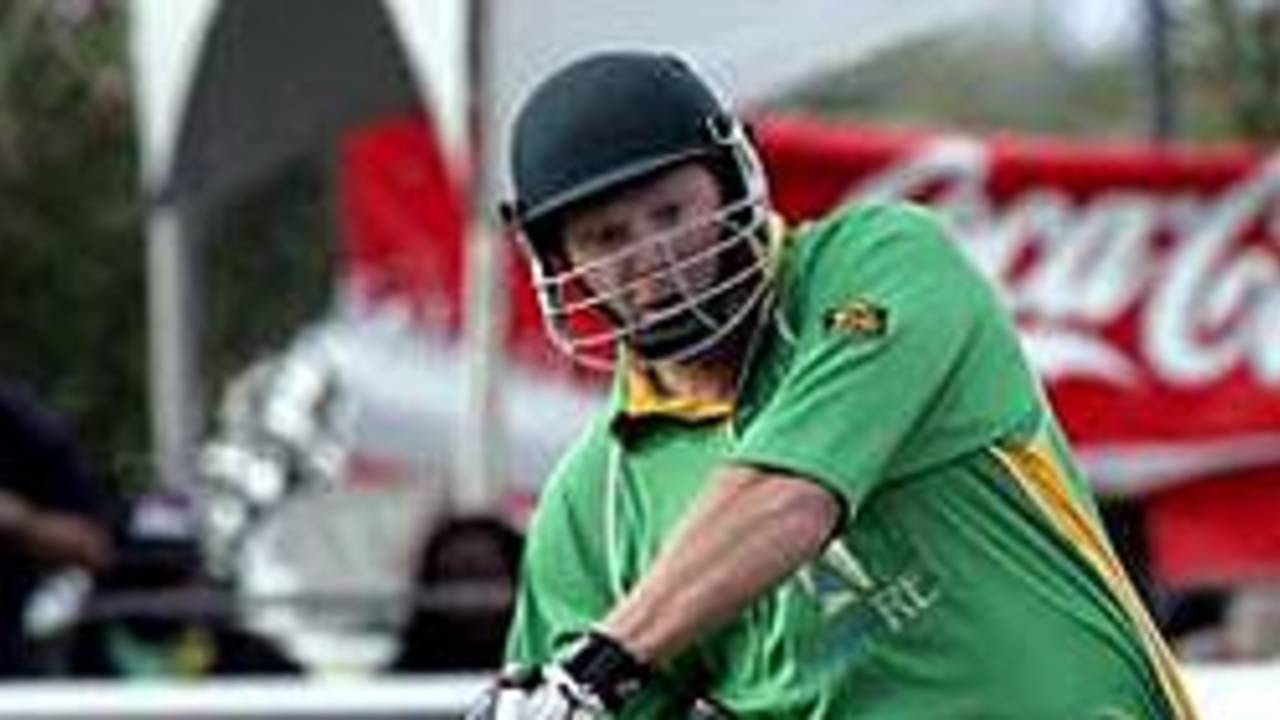 Steven Jack hammers a four on his way to 109, Bermuda v South Africa, World 20-20 Classic, Bermuda, April 29, 2006