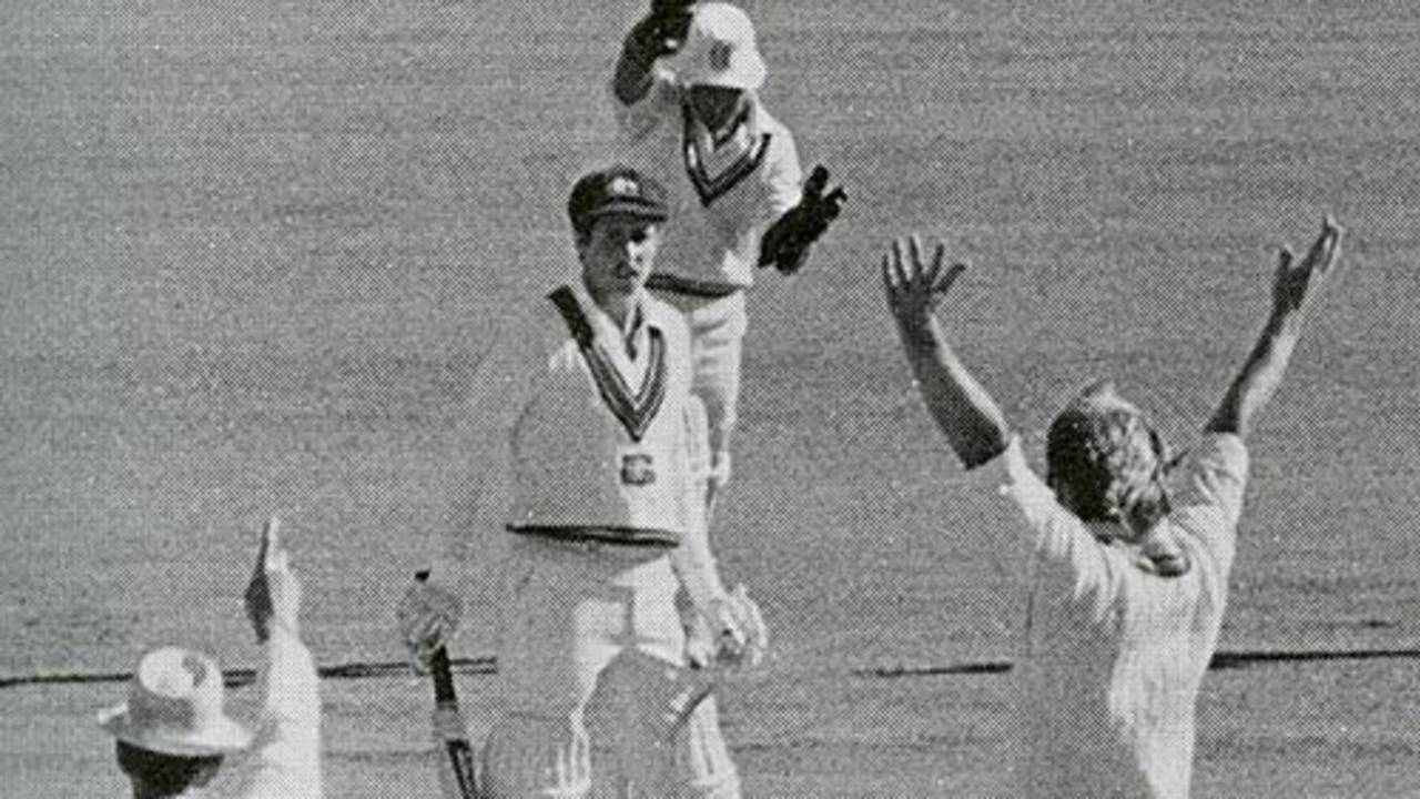 Tom Brooks gives Graeme Wood lbw to John Lever, Australia v England, 2nd Test, Perth, December 1978