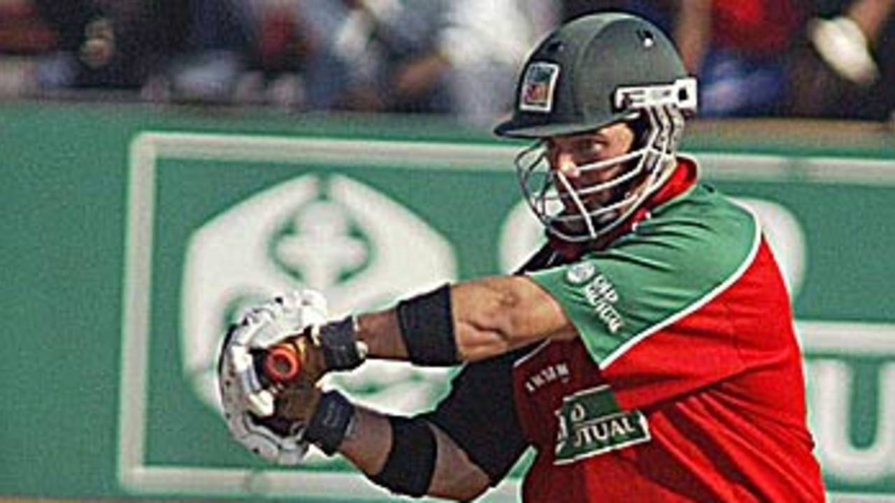 Greg Strydom gets ready punish the spinners, Zimbabwe v Bangladesh, 4th ODI, Harare, August 4, 2006