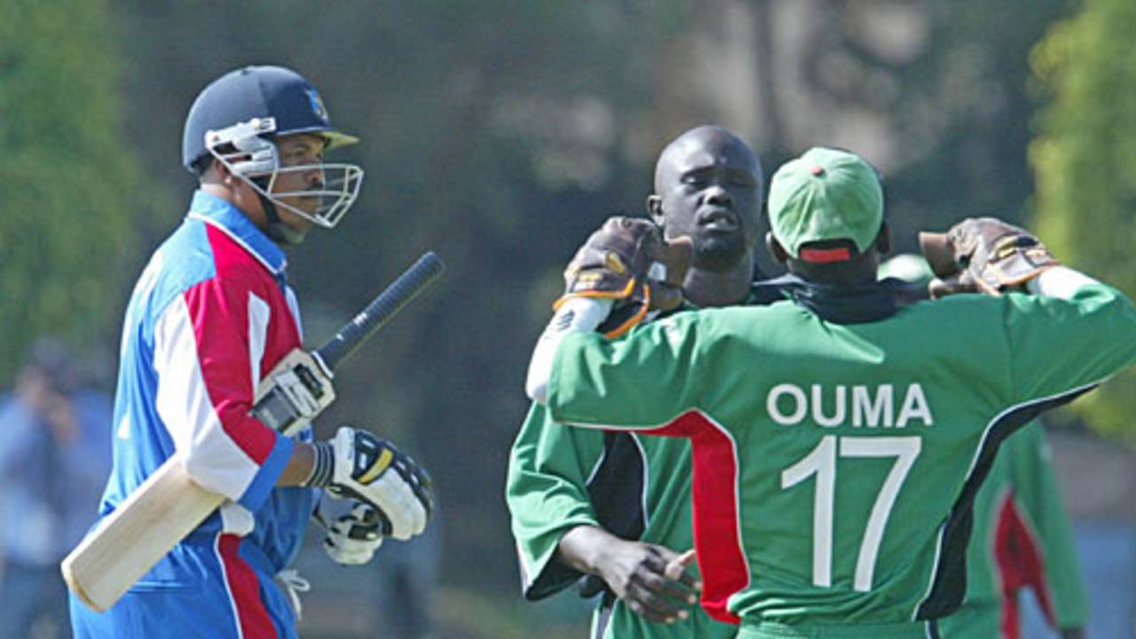 Clay Smith walks off after being dismissed for 0 by Thomas Odoyo Kenya v Bermuda, World Cricket League,  Jaffreys SportsClub, Nairobi, January 29, 2007