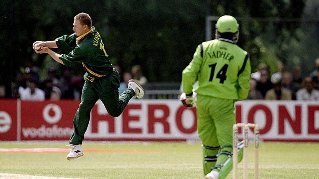 Lance Klusener plucks a return catch from Alpesh Vadher, 20th match: Kenya v South Africa, World Cup, Amstelveen, May 26, 1999