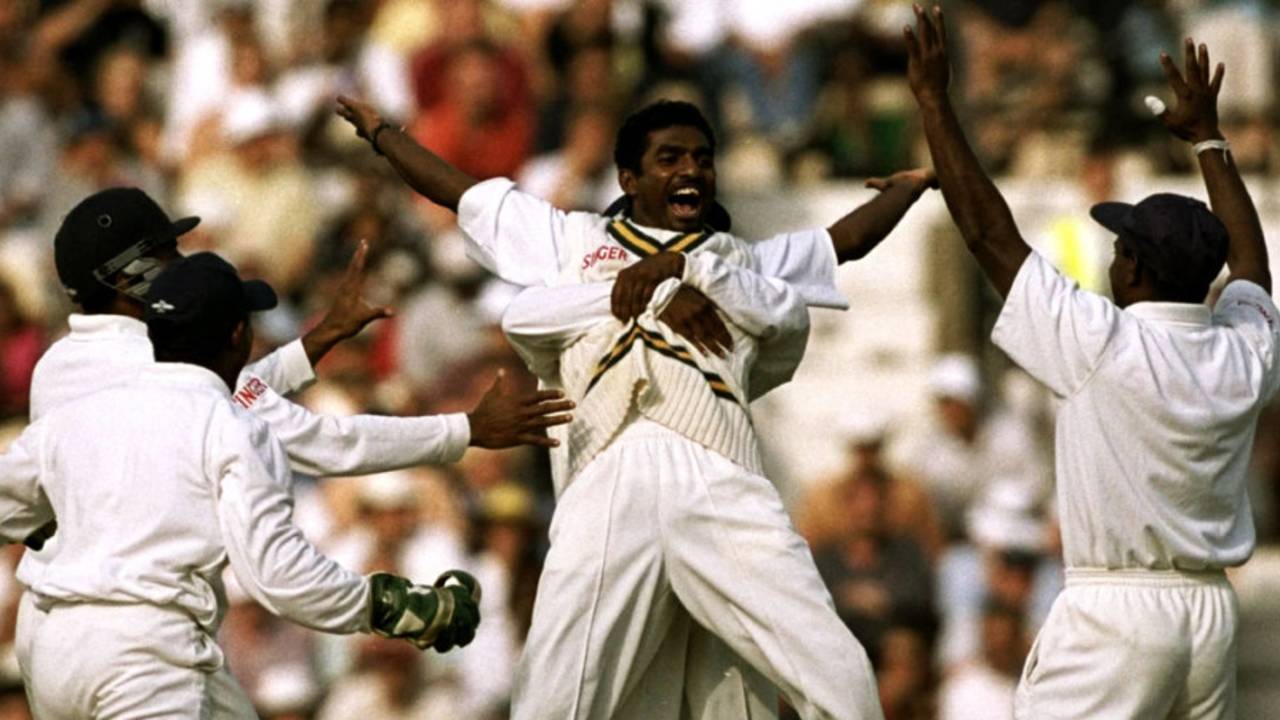 Muttiah Muralitharan took 16 wickets to bowl Sri Lanka to a ten-wicket win, England v Sri Lanka, only Test, The Oval, 4th day, August 30, 1998