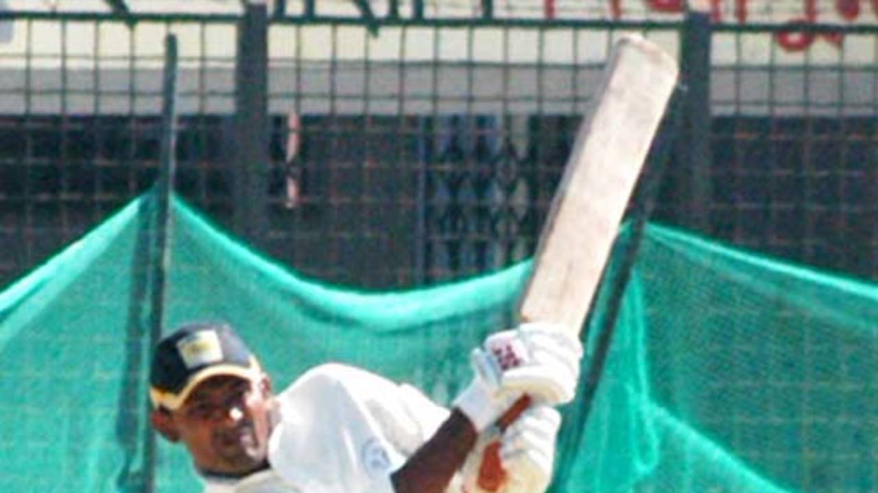 Ehsanul Haque, the Chittagong captain, scored an unbeaten 47, Chittagong v Sylhet, National Cricket League, Chittagong, November 21, 2007