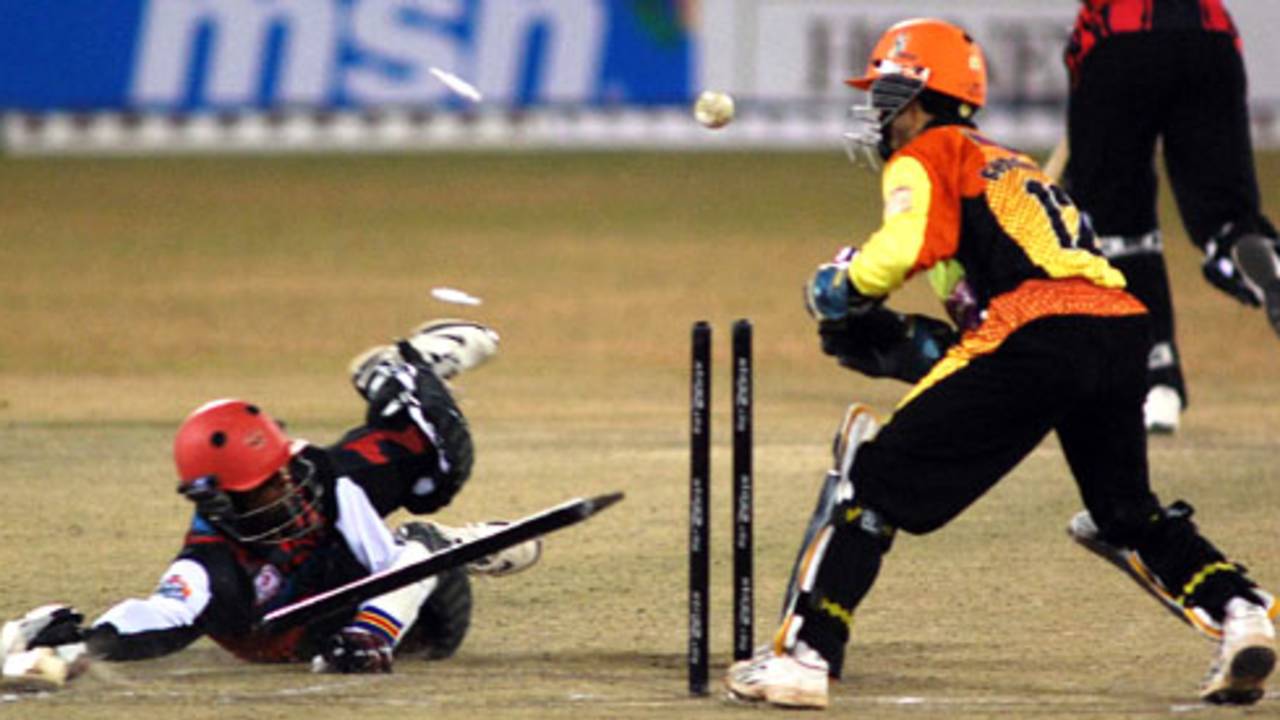 Mihir Diwakar of the Kolkata Tigers is found short of his crease, Kolkata Tigers v Mumbai Champs, 13th match, Indian Cricket League, Panchkula, December 10, 2007
