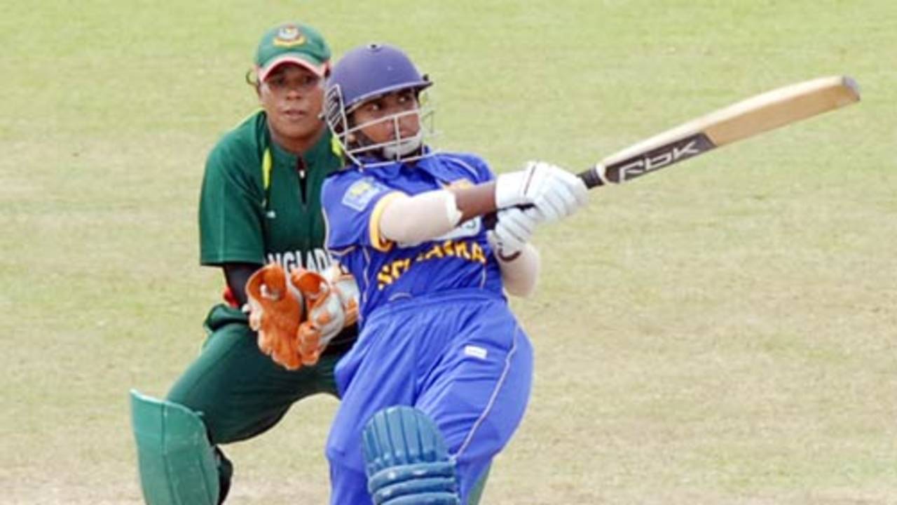 Dedunu Silva pulls during her unbeaten 66, Sri Lanka Women v Bangladesh Women, Women's Asia Cup, Kurunegala, May 9, 2008