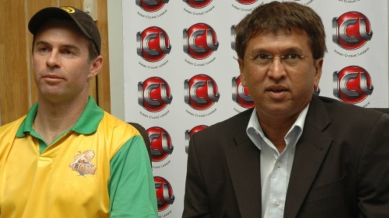 Jock Campbell, the ICL's high performance director, and Kiran More address a press conference, August 2, 2008 