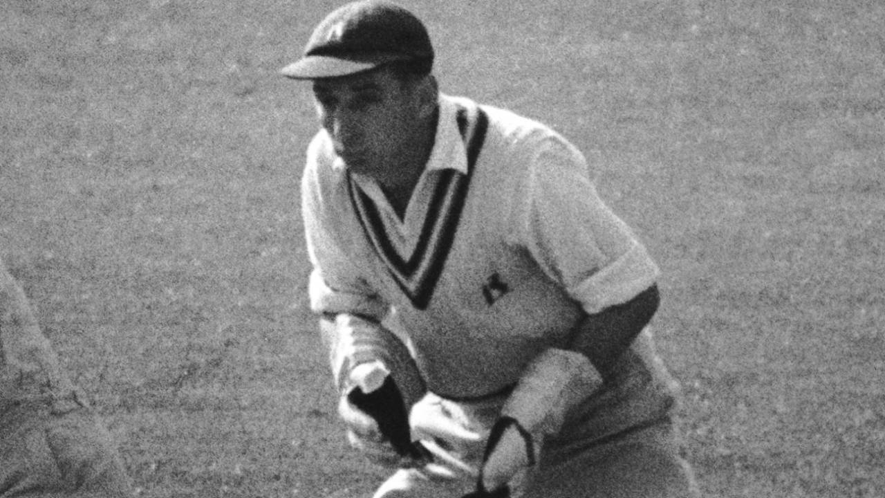 Warwickshire keeper Dick Spooner, August 1953