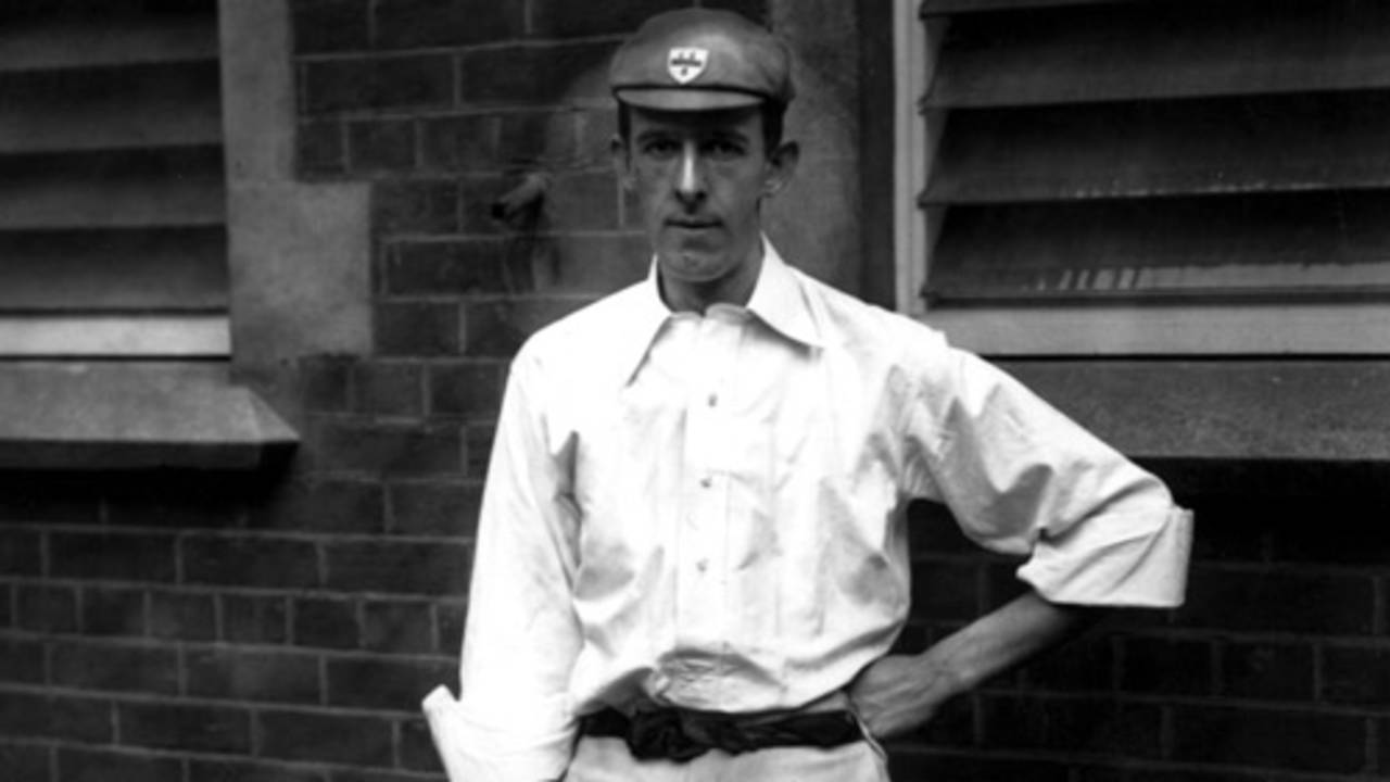 England and Worcestershire bowler Ted Arnold, 1910