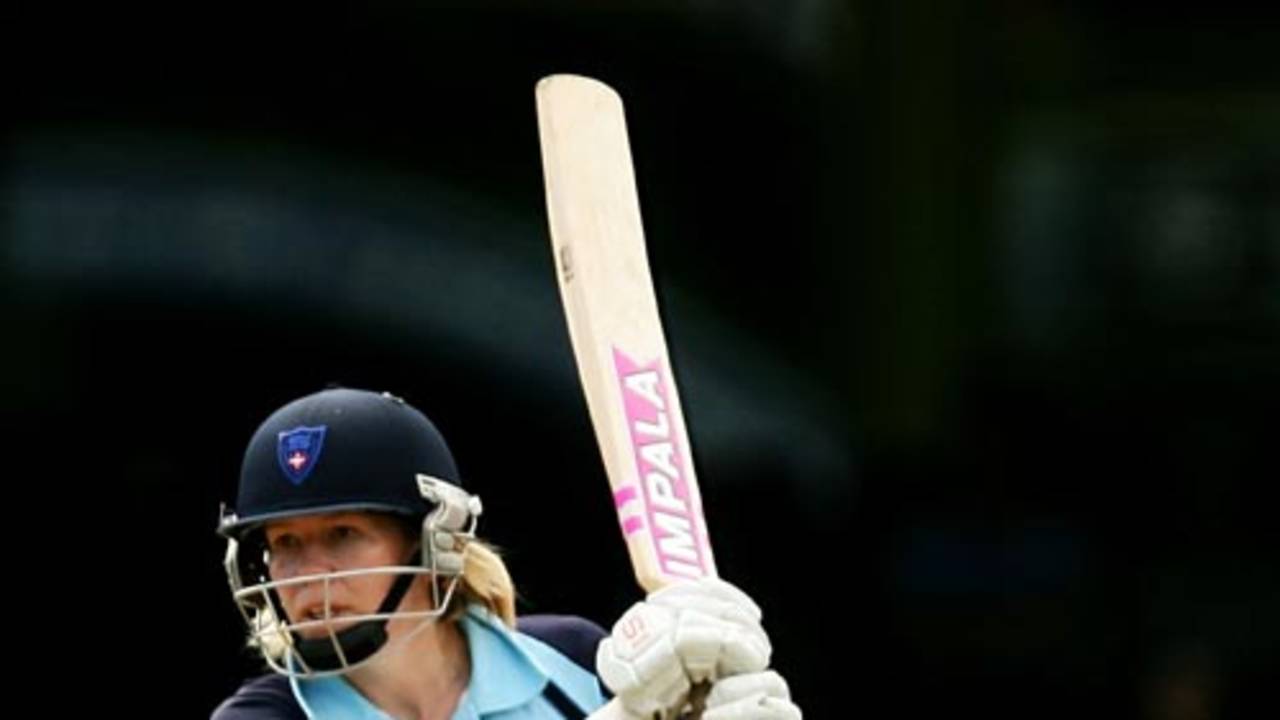 Kate Blackwell cuts loose, New South Wales v Victoria, Women's National Cricket League final, January 25, 2009
