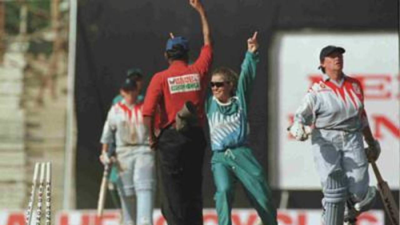 Women's World Cup, December 1997, India ,Madras England v New Zealand semi final: Sue Metcalfe is run out as Catherine Campbell celebrates.