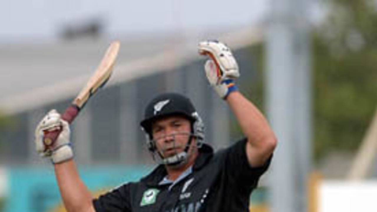 New Zealand batsman Roger Twose gets off the mark after 15 balls in awkward fashion, after failing to raise his bat out of the line of a ball from Pakistan opening bowler Wasim Akram in time, deflecting it down to third man. Twose went on to score 42. 4th One-Day International: New Zealand v Pakistan at Jade Stadium, Christchurch, 25 February 2001.
