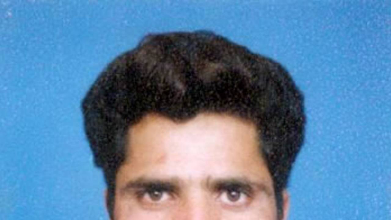 Sabir Hussain - Portrait 2003