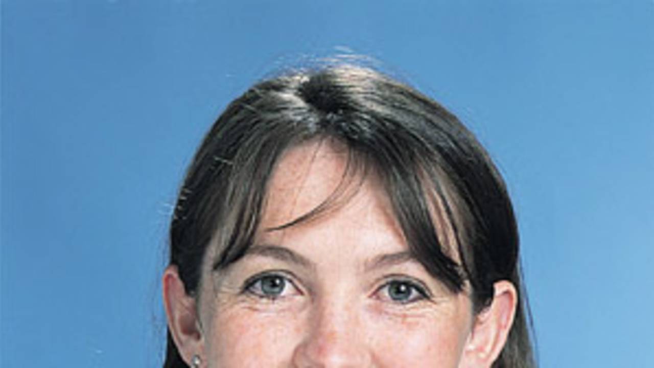 Portrait of Anna O'Leary - New Zealand women's player in the 2001/02 season.