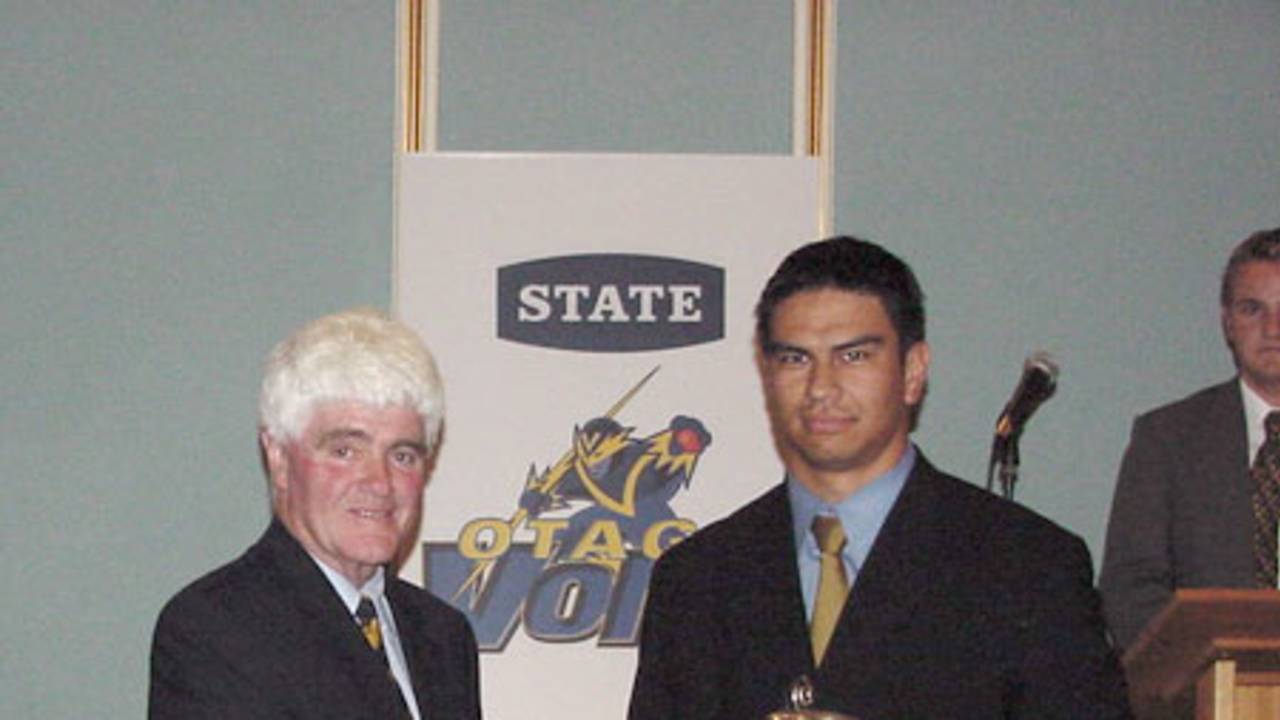 Pryor is presented the 2001/02 Otago batsman of the year award