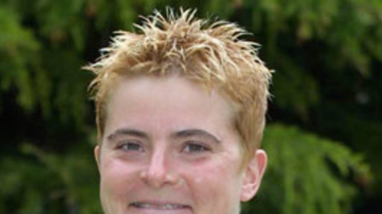 Portrait of Melissa Reynard - England player in the CricInfo Women's World Cup 2000