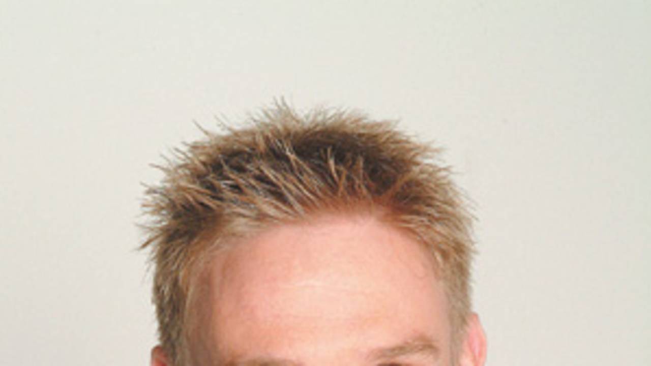 Portrait of Glen Sulzberger - New Zealand player in the 2002/03 season.