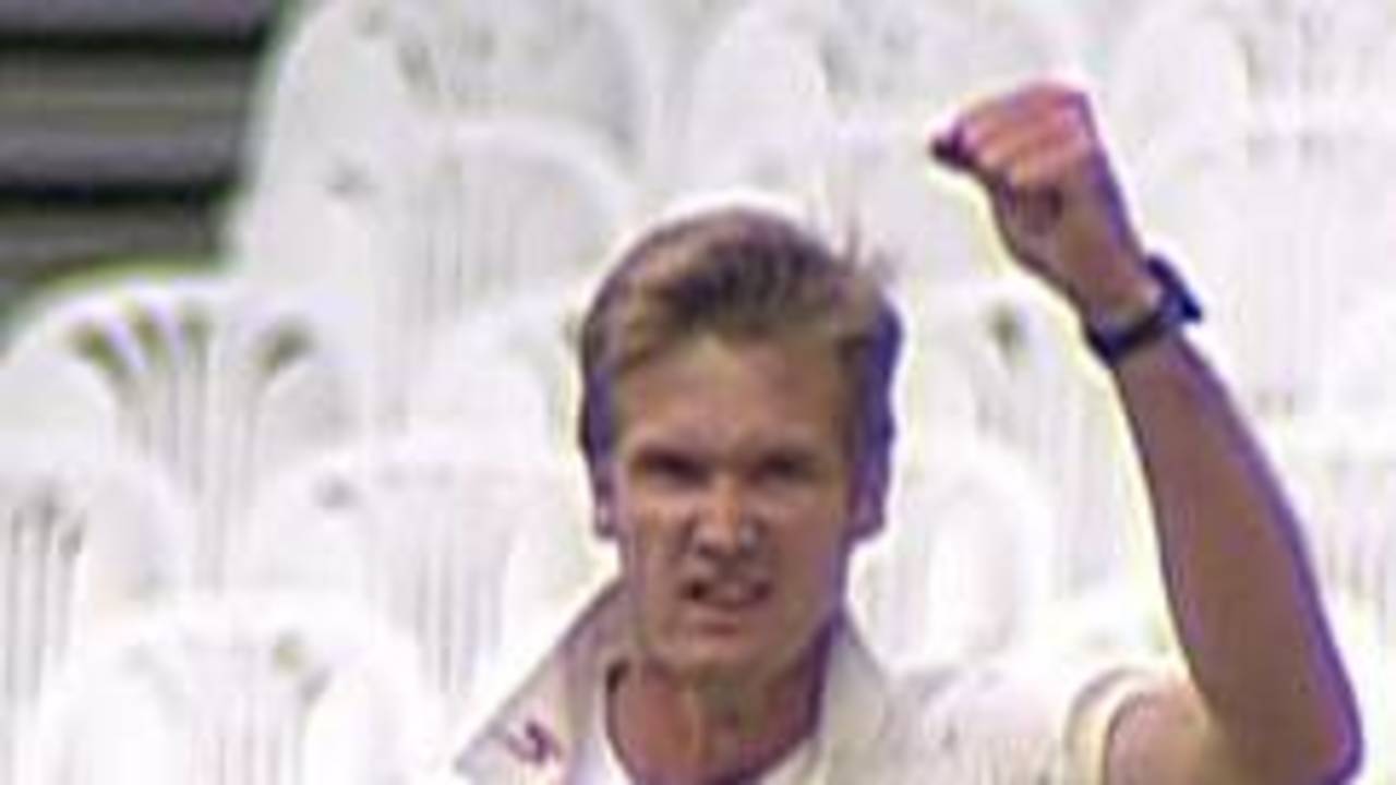 Gauteng's Ross Veenstra celebrates after taking a wicket during the SuperSport Series match against Western Province, 21 Nov 1997.