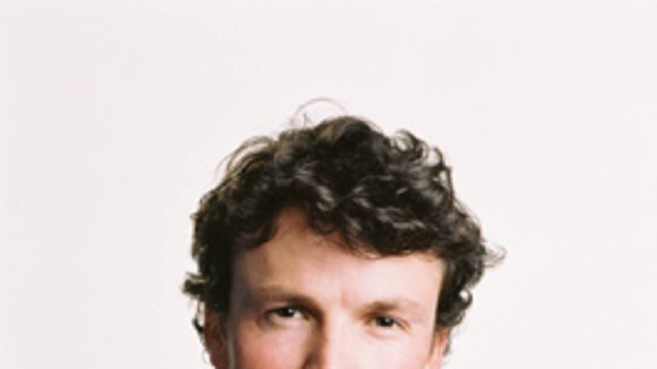 Portrait of Simon Forde - Otago squad member for the 2000/01 season