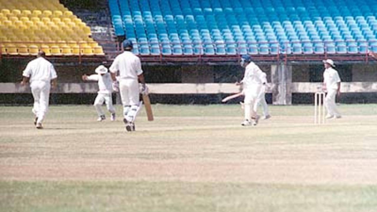 Kolambkar is delighted having caught Ramprakash off Aware, Ranji Trophy South Zone League, 2000/01, Kerala v Goa, Nehru Stadium, Kochi, 15-18 November 2000.