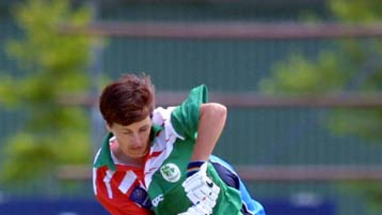 7 Dec: England v Ireland, CricInfo Women's World Cup match played at Lincoln (BIL Oval)