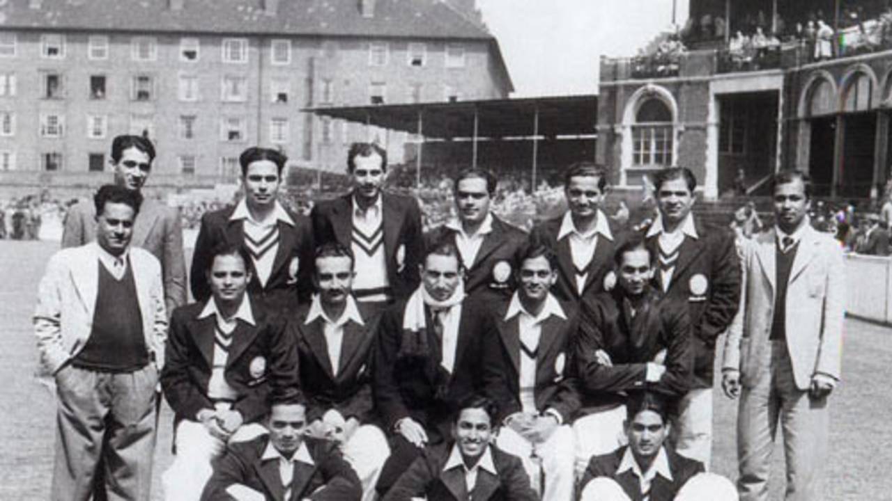 The 1946 Indian touring squad: Back row L to R: Abdul Hafeez Kardar,- S.W. Sohoni; R.S. Modi; R.B. Nimbalkar,- V.S. Hazare; Vinoo Mankad- D.D.Hindlekar, Middle row, L to R: P. Gupta (manager); S. Banerjee; V.M. Merchant, Nawab of Pataudi; CS. Nayudu; Mushtaq Ali; Front row, L to R: S. G. Shinde; CT Sarwate; Gul Mohammed. The Oval, 1946