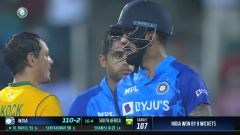 WATCH - Rahul seals it with a six