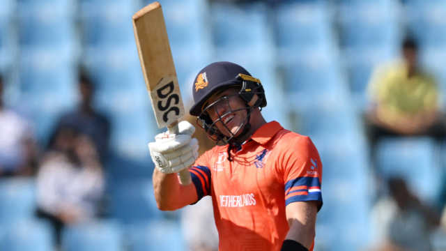 Espncricinfo live store cricket scores