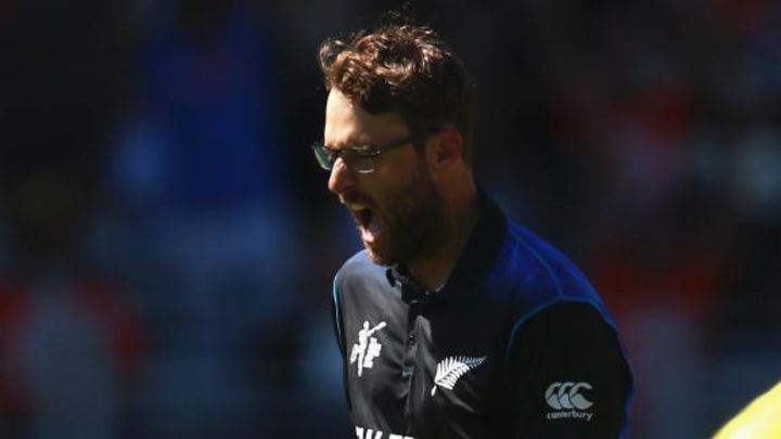 'My role is to contain batsmen' - Vettori